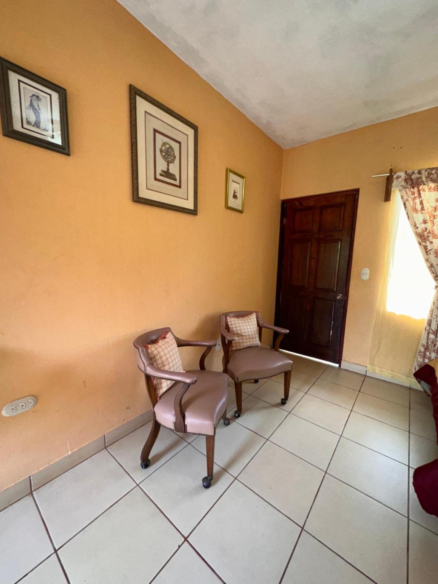 Hotel Georgi Cr Veintisiete de Abril Εξωτερικό φωτογραφία